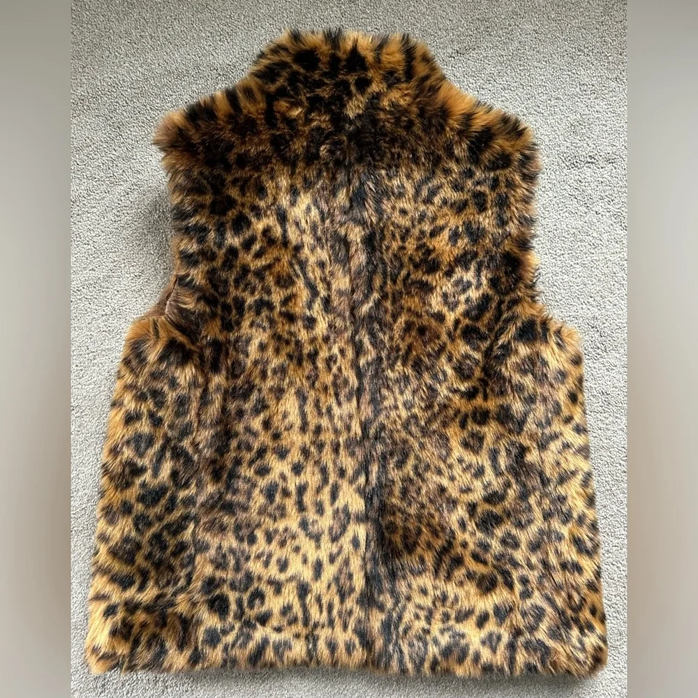 J. Crew Leopard Print Faux Fur Vest - Picture 2 of 7